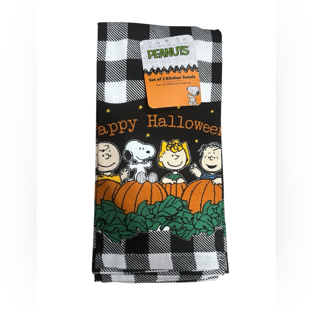 2 Pack Peanuts Snoopy Halloween Fall Kitchen Towels